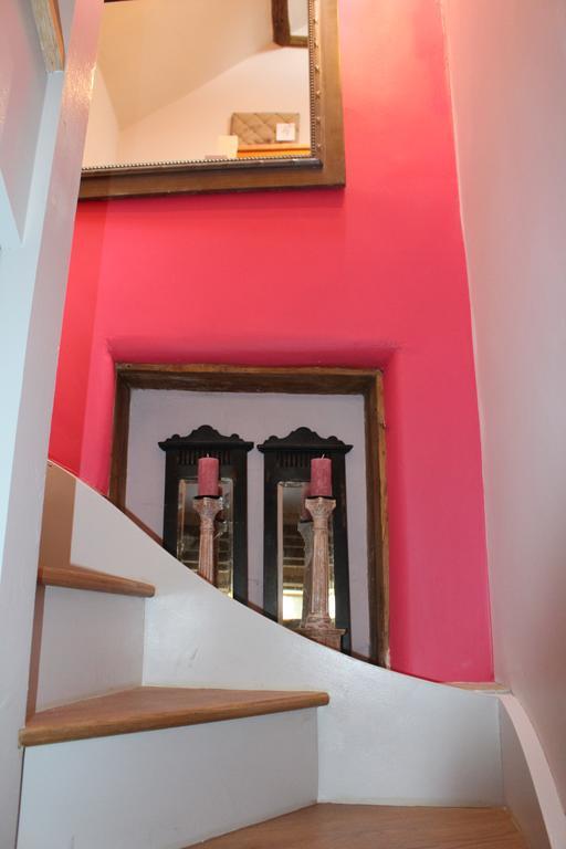 Milliners Cottage Bath Bilik gambar